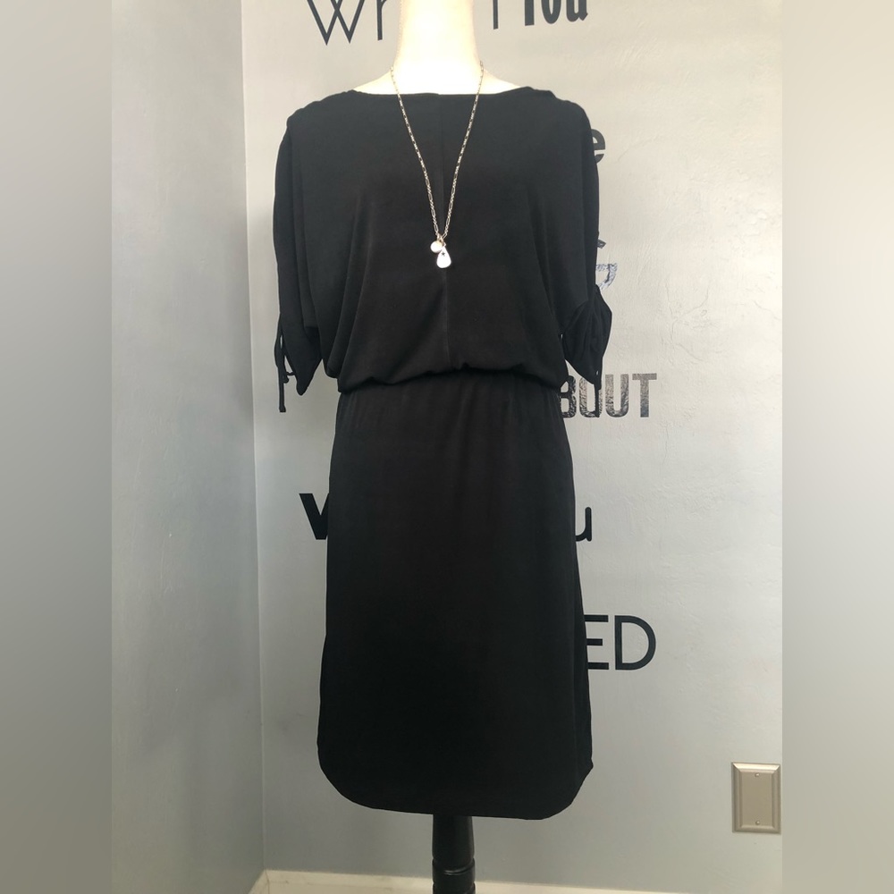 Black Women’s Tie-Sleeve Blouson Dress - Elegant Everyday